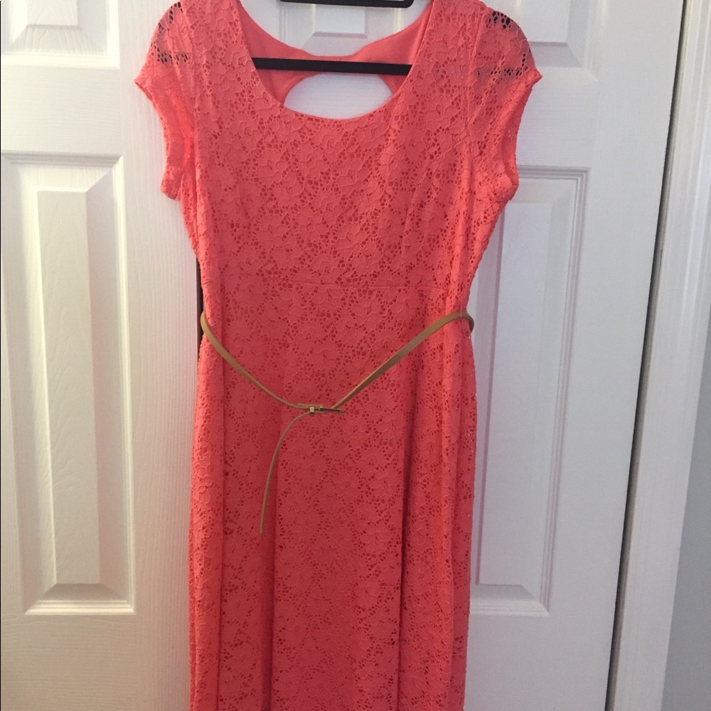 🎉HP! Motherhood Maternity dress🎉Host Pick!!!👏🏼